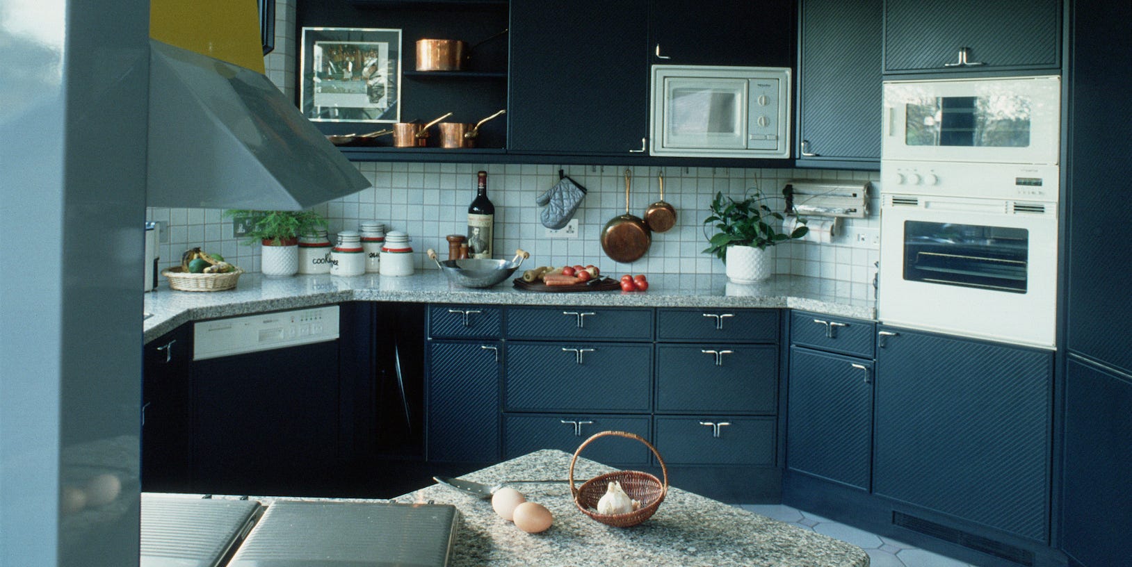 retro kitchen design set retro kitchens 25 of the coolest inspire your next home redo retro kitchen design set retro kitchens 25 of the coolest inspire your next home redo